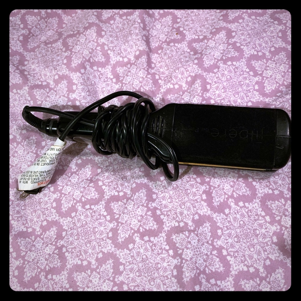 Conair Straightener
